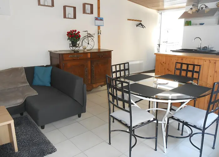 La Venelle Des Ormeaux 아르장르